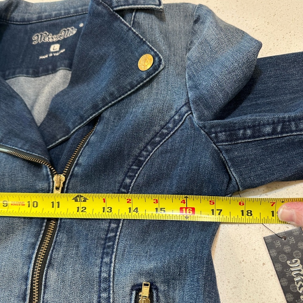 NWT-MISS ME DENIM JACKET. SIZE 6 . LABEL SAYS LARGE - Picture 6 of 12